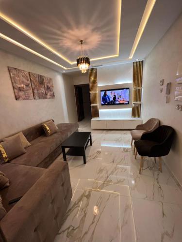 1 apartment de luxe hay almatar 3