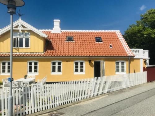 Holiday Home Juhana - 150m from the sea in NW Jutland by Interhome