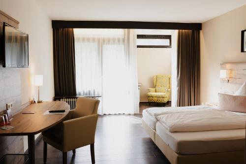Hotel Luisenpark Room Type - Superior King Room
