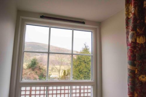 منظر, Cross Keys Inn Ettrickbridge in سيلكيرك