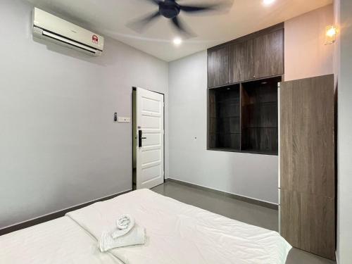 MR Homestay HotelStyle Room Teluk Intan MR Homestay HotelStyle Room Teluk Intan