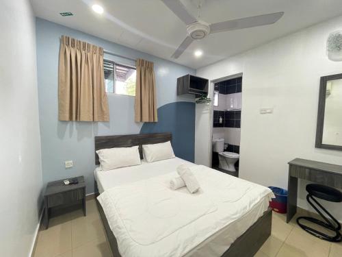 MR Homestay HotelStyle Room Teluk Intan MR Homestay HotelStyle Room Teluk Intan