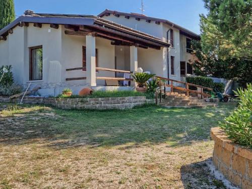  Holiday Home Colle del Mondo by Interhome in Collecorvino