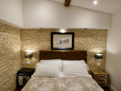 Superior Double Room image 3