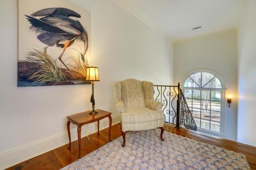 Large Elegant Home Less Than 2 Miles to Ole Miss! - image 13