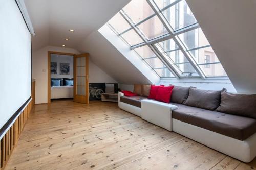 Stylish Central Duplex by Wagnerstays, Praha (fotografie 9)
