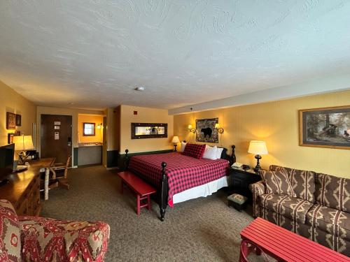 The Common Man Inn, Spa & Lodge