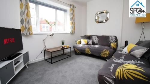 City Lofts Cardiff Spacious with parking Ideal for Families or Contractors - image 10