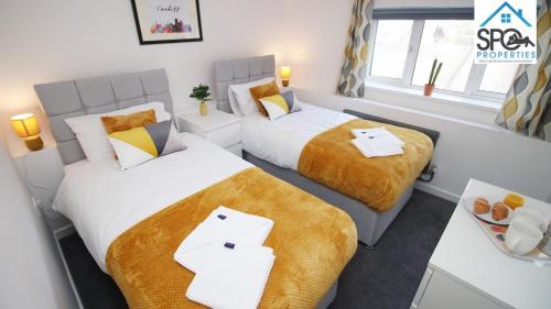 City Lofts Cardiff Spacious with parking Ideal for Families or Contractors - main image