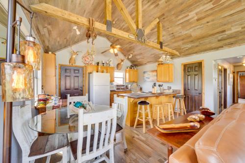 Incredible Log Home 1 Mile from Lake Tenkiller in Van Buren