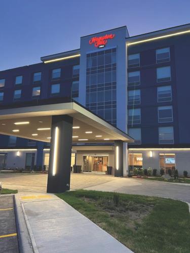 . Hampton Inn By Hilton Kingston