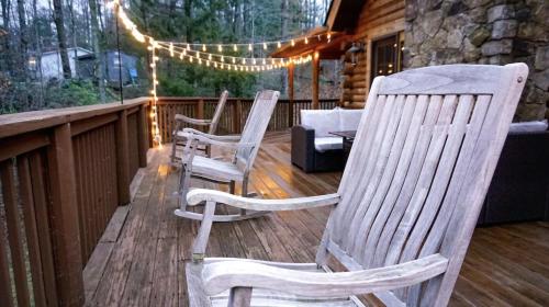 Bhattimore Cabin Custom Log Home