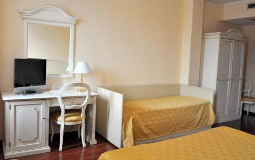 International Hotel
