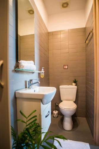 Athens Gem Room Type - Budget Twin Room