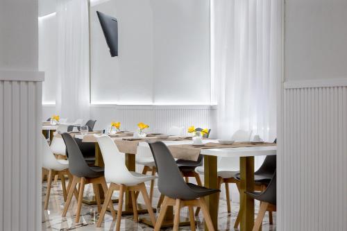 Їжа та напої, Palazzo Sant'Antonio in Неаполь