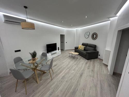  ARIZONICA SUITES CHAMARTIN in Madrid