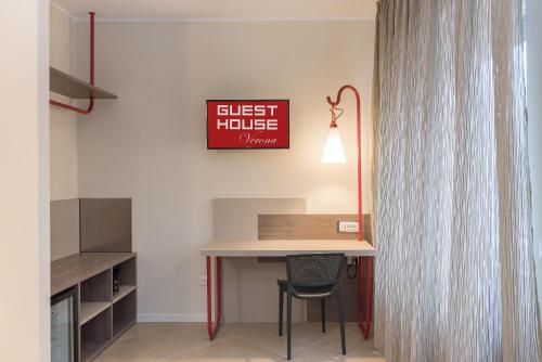 Guesthouse Verona - image 4
