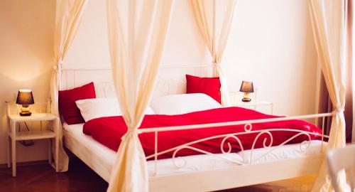 Hotel Carinthia Velden – Velden, CA