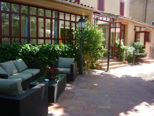 Bejárat, Auberge de Correns in Correns