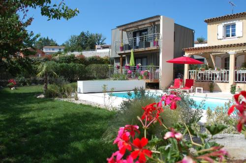 Gîte Le Logis Vallat haut - Location saisonnière - Fuveau