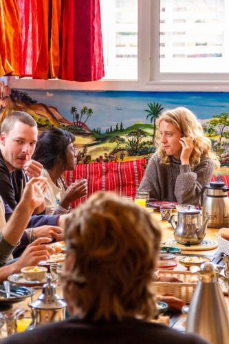 Happy Surf Hostel – Taghazout, CO