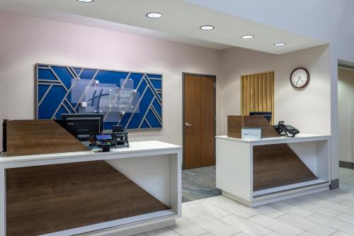 Holiday Inn Express Hotel & Suites-St. Paul By IHG - 숙소 외관