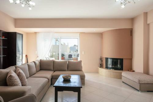 Agapi's Elegant Home
