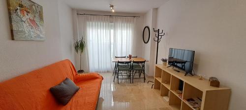 Apartamento Juan de Herrera - Tap to explore photos
