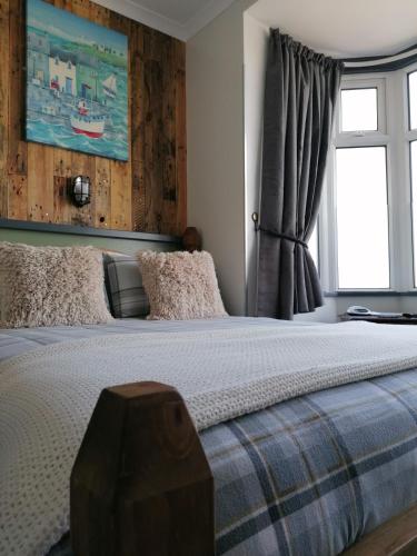 Säng, Pensalda Guest House in Newquay Tretherras