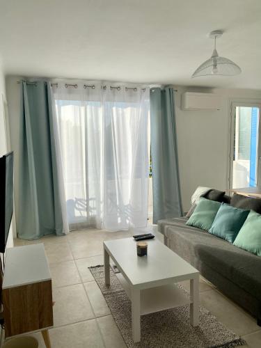 Appartement 3 Chambres avec places de stationnement - Location saisonnière - Marseille