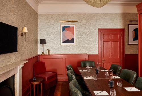 440416383 Hotel Indigo - Bath by IHG