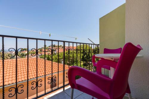 Apartments and rooms with parking space Mali Losinj (Losinj) - 2495