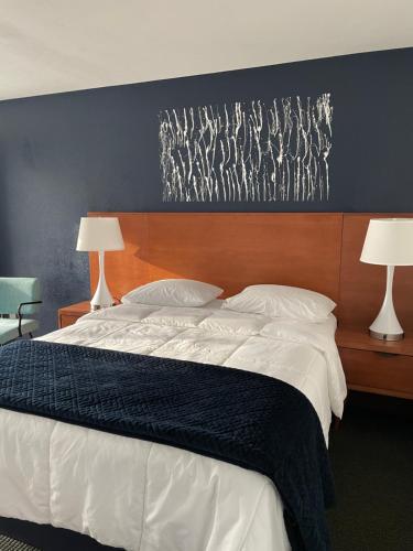 1 queen bed
