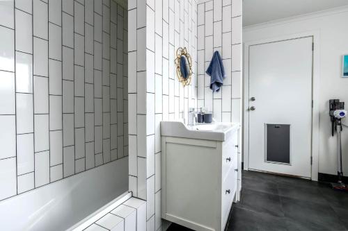 The Yellow Door Inverloch