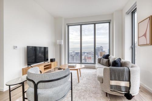 Clinton Hill 2br w gym pool wd nr Barclays NYC-1027 in Brooklyn, USA
