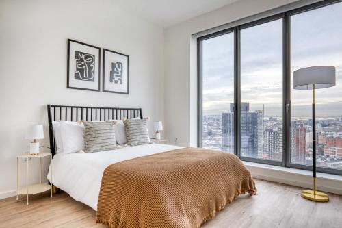 Clinton Hill 2br w gym pool wd nr Barclays NYC-1027 in Brooklyn, USA