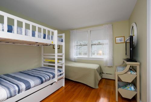 Family Tides - Your Cape Cod Adventure Base - image 2