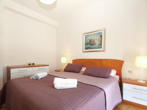 Three-Bedroom Apartment with Terrace image 10
