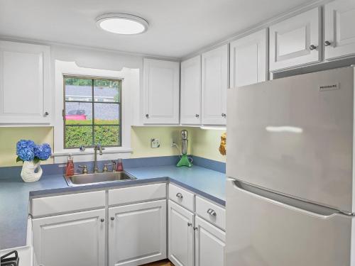 77 Linden Lane Osterville Cape Cod - - Afterdune Delight in Osterville, USA