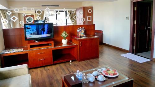 Suite with Sea View image 9