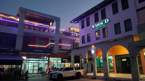 Exterior view, View Dee BKK Airport Residence near Debsirin Romklao School