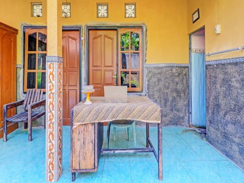 Lobby, Hotel O Sekar Jagat Near Pantai Baluk Rening in Negara