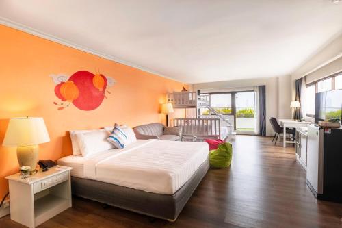 room detail thumbnail 0