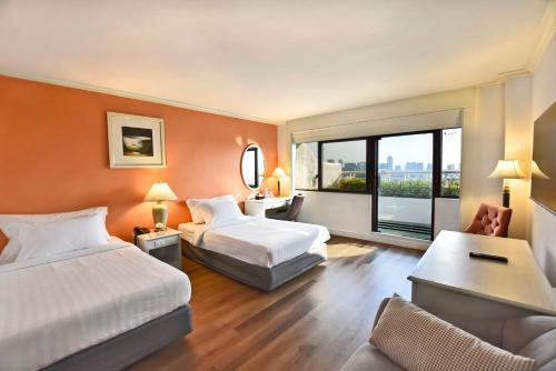 room detail thumbnail 0