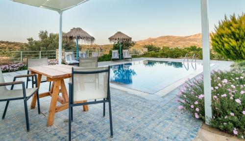 Zeus's Daughtes Villas - image 3