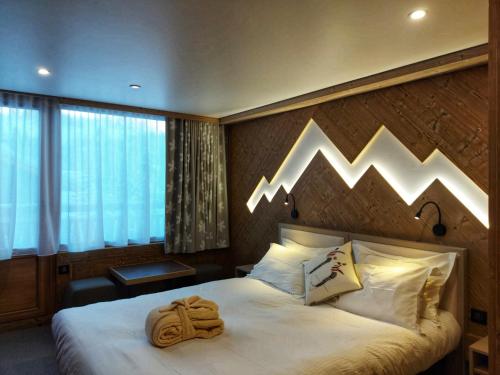 2 twin beds