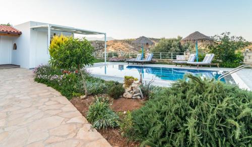 Zeus's Daughtes Villas - image 8