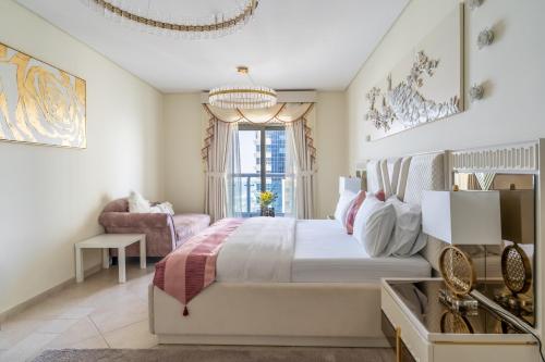 Veer Apartments - 82nd Floor Princess Tower - Palm View, Dubai (photo 6)