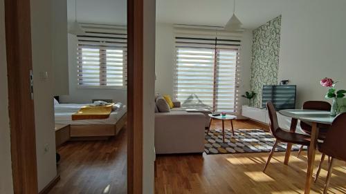 . Apartman Tina Gomax