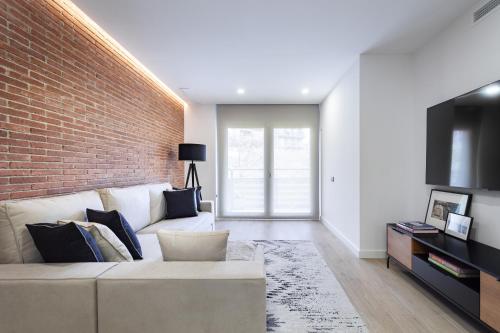 Two-Bedroom Apartment room in ApartsNouBcn Equador Les Corts